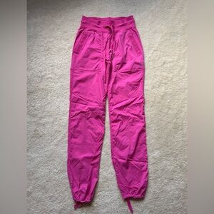 Lululemon Dance Studio Mid-Rise Pant Regular Length - Sonic Pink